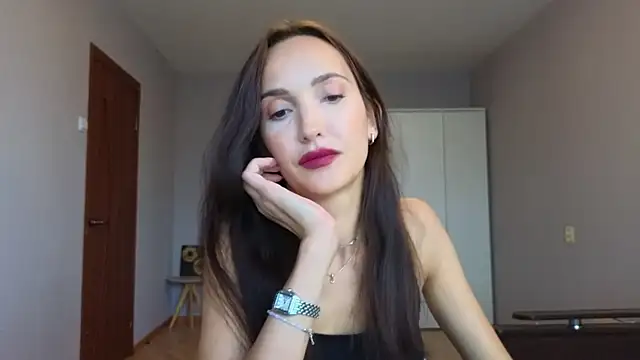 Lillian-Clark online show from 27, 9, 2025