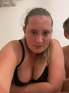 CurvySabrina online show from 29, 9, 2025