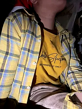 Snapshot of Van_xx chatting on 26, 10, 2025 Van xx online show from 26, 10, 2025