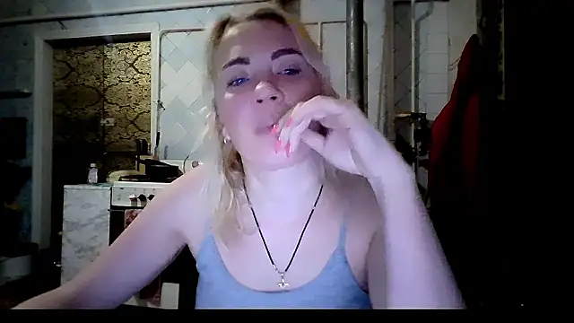 EmmaCat  online show from 1, 2, 2026