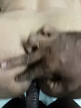 Snapshot of meenahotdarling chatting on 12, 9, 2025 meenahotdarling online show from 12, 9, 2025