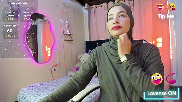 ShanaJamil online show from 14, 12, 2025