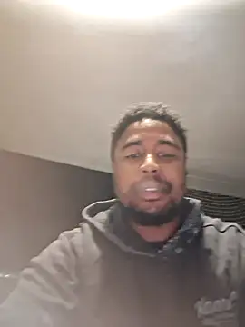 Snapshot of banj06@xh chatting on 24, 10, 2025 banj06xh online show from 24, 10, 2025