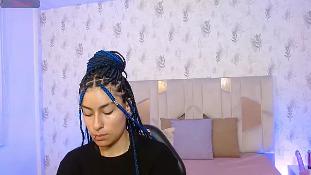 DAKOTA TAY1 online show from 3, 10, 2025