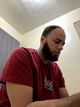 Snapshot of LeoPR00 chatting on 25, 9, 2025 LeoPR00 online show from 25, 9, 2025