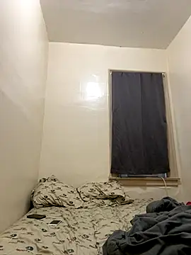 Snapshot of LeoPR00 chatting on 27, 9, 2025 LeoPR00 online show from 27, 9, 2025