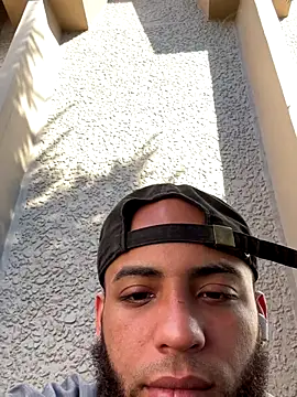 Snapshot of LeoPR00 chatting on 29, 9, 2025 LeoPR00 online show from 29, 9, 2025