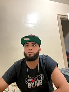 Snapshot of LeoPR00 chatting on 20, 10, 2025 LeoPR00 online show from 20, 10, 2025