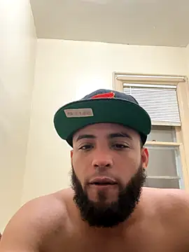 Snapshot of LeoPR00 chatting on 25, 10, 2025 LeoPR00 online show from 25, 10, 2025