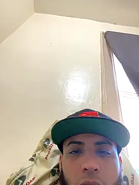 Snapshot of LeoPR00 chatting on 22, 11, 2025 LeoPR00 online show from 22, 11, 2025