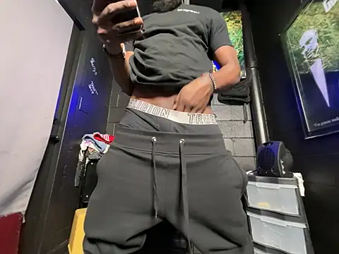 nymphoandthebeast69 online show from 6, 2, 2026