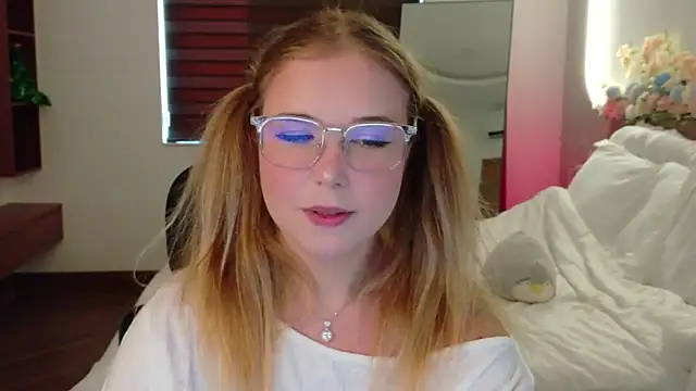 Lilith Bonheur online show from 31, 3, 2026