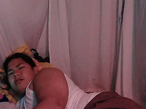 Huntrix2025 online show from 17, 4, 2026