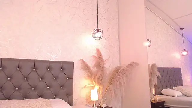 Sabriinaa Foxx online show from 10, 4, 2026