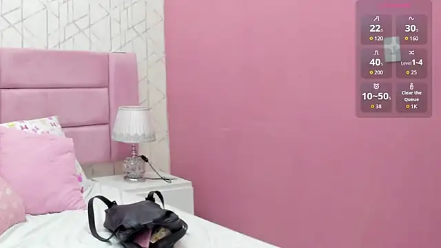 ChloeLaurentt online show from 2, 6, 2026
