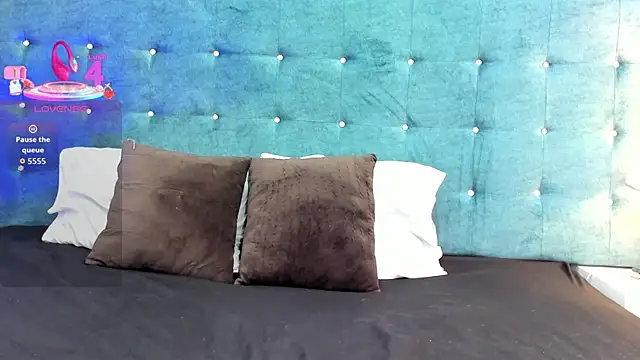 LiilyAdams online show from 15, 11, 2025