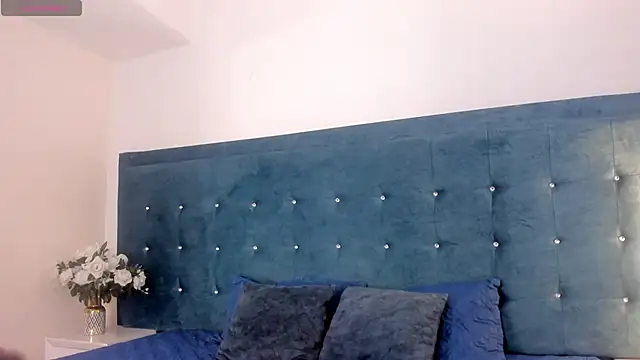 LiilyAdams online show from 1, 12, 2025