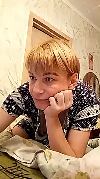 Snapshot of SweetKiss96 chatting on 18, 10, 2025 SweetKiss96 online show from 18, 10, 2025