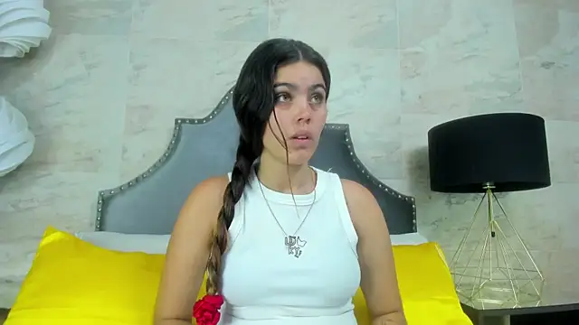 Snapshot of isabel_09 chatting on 7, 7, 2026 isabel 09 online show from 7, 7, 2026