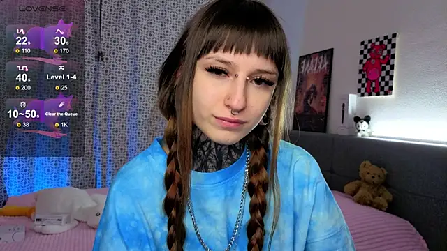 LilithPoison online show from 21, 12, 2025