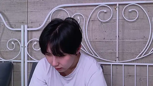 HeejinWang online show from 30, 5, 2026