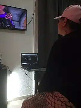 agnesvela online show from 10, 4, 2026