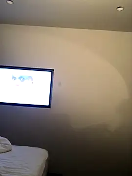 estradiolist online show from 11, 10, 2025