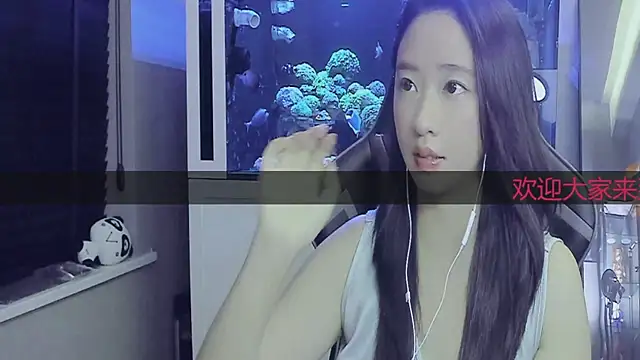 Keke-Bai online show from 28, 9, 2025