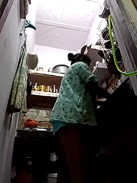 aliya-jaan71 online show from 16, 11, 2025