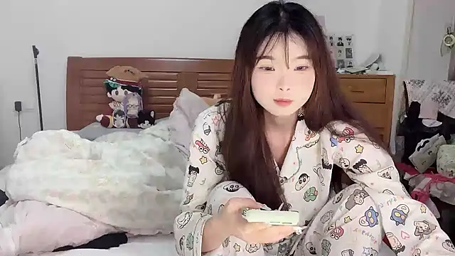 Akong11 online show from 4, 10, 2025