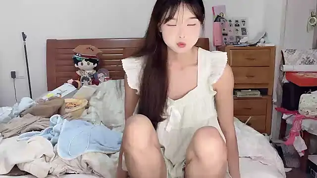 Akong11 online show from 12, 10, 2025