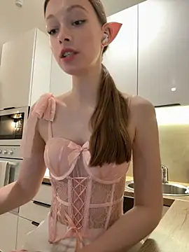 FriendlyFire 18 online show from 1, 11, 2025