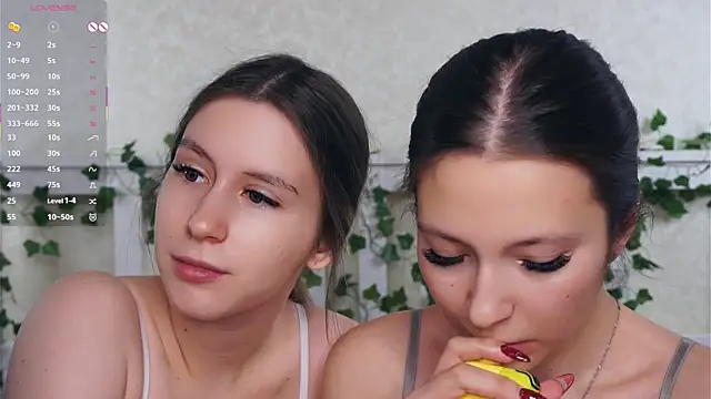 GabrielleLynchard online show from 12, 2, 2026