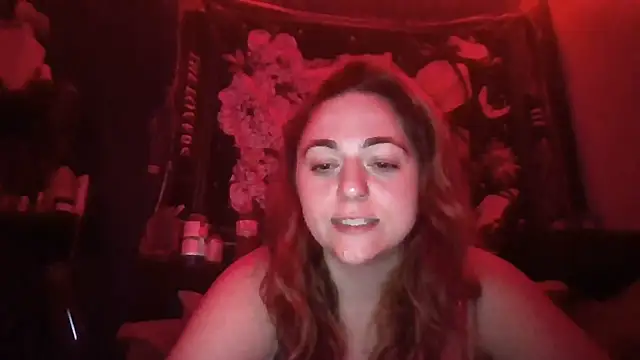 Snapshot of PeridotPrincessOfficial chatting on 15, 9, 2025 PeridotPrincessOfficial online show from 15, 9, 2025