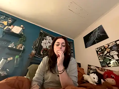 Snapshot of PeridotPrincessOfficial chatting on 2, 11, 2025 PeridotPrincessOfficial online show from 2, 11, 2025