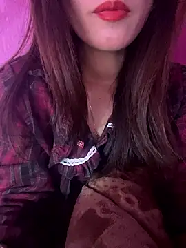 Moon pusy online show from 11, 1, 2026