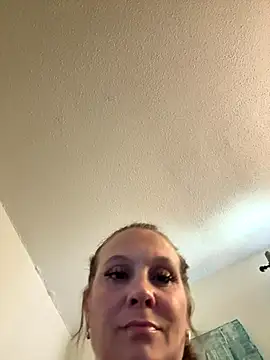 Ariasweetaspie online show from 1, 10, 2025