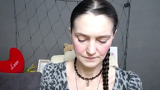 TayaFinch online show from 8, 2, 2026