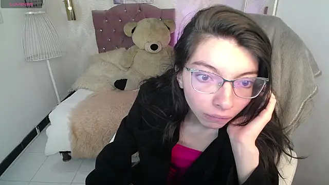 alllyson  online show from 4, 10, 2025