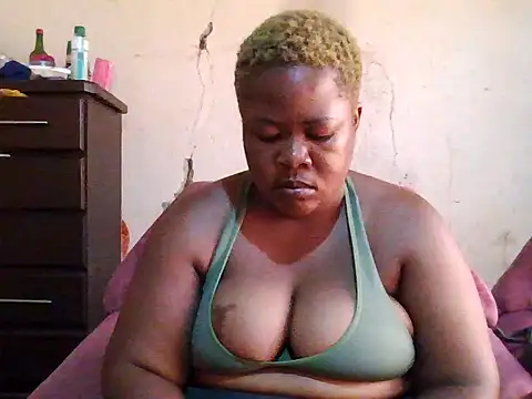 Bustyass93 online show from 18, 2, 2026