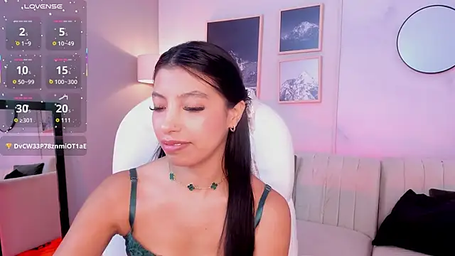 Tiffany Low online show from 1, 12, 2025