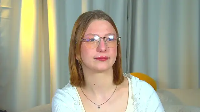 BeatriceBinoche online show from 29, 3, 2026