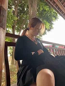 yuki june online show from 28, 3, 2026