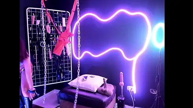 Mistress Megan BDSM online show from 19, 9, 2025
