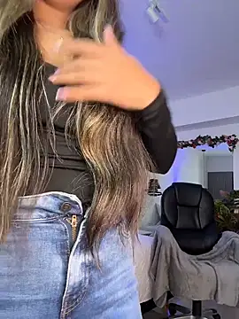 EMILIIA RICHTER   online show from 6, 3, 2026