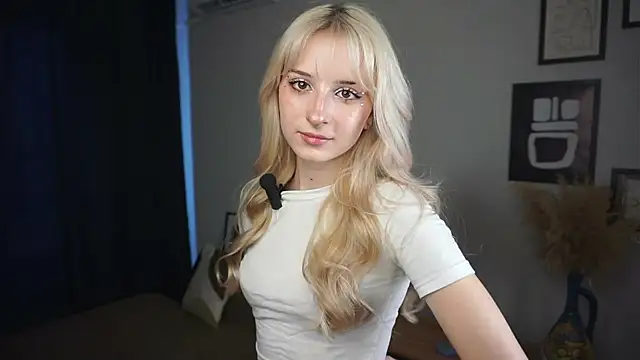 FridaAaberg online show from 22, 9, 2025