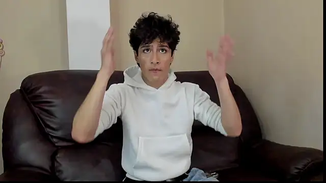 Snapshot of Xam_Collen chatting on 30, 11, 2025 Xam Collen online show from 30, 11, 2025