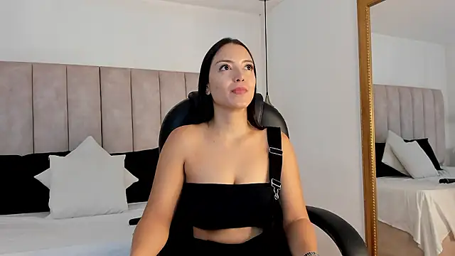 Megan-8 online show from 27, 3, 2026