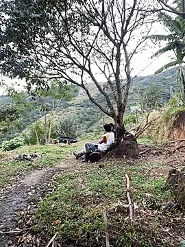 Snapshot of sky-wolves chatting on 17, 9, 2025 sky-wolves online show from 17, 9, 2025