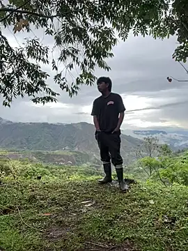 Snapshot of sky-wolves chatting on 12, 10, 2025 sky-wolves online show from 12, 10, 2025